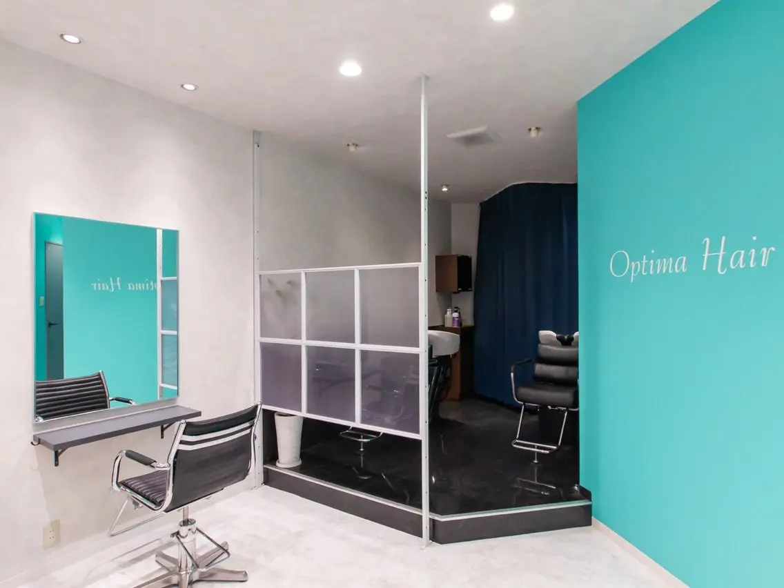 Optima Hair【オプティマヘアー】の内観・外観1