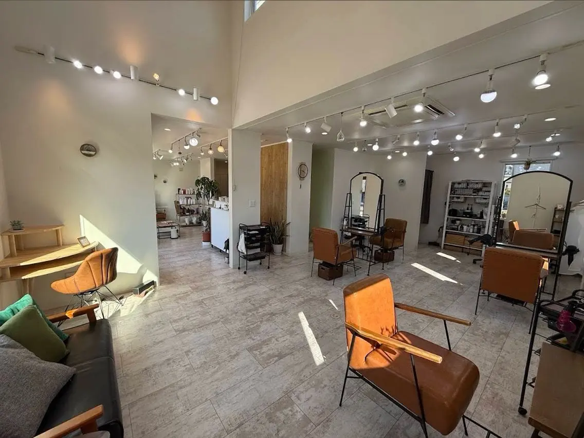 Hairsalon Noiの内観・外観2