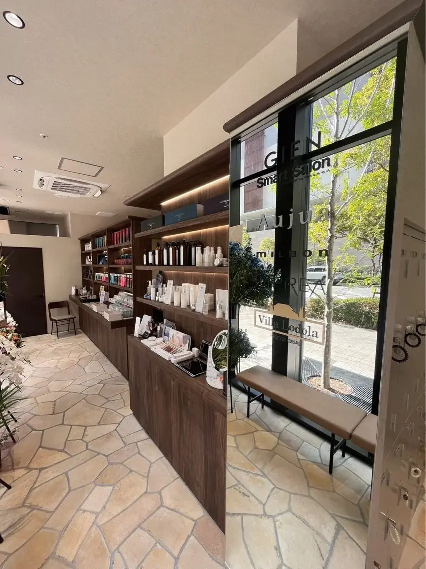 GIEN Smart Salon by milbon 西宮ガーデンズ　プラスの内観・外観2