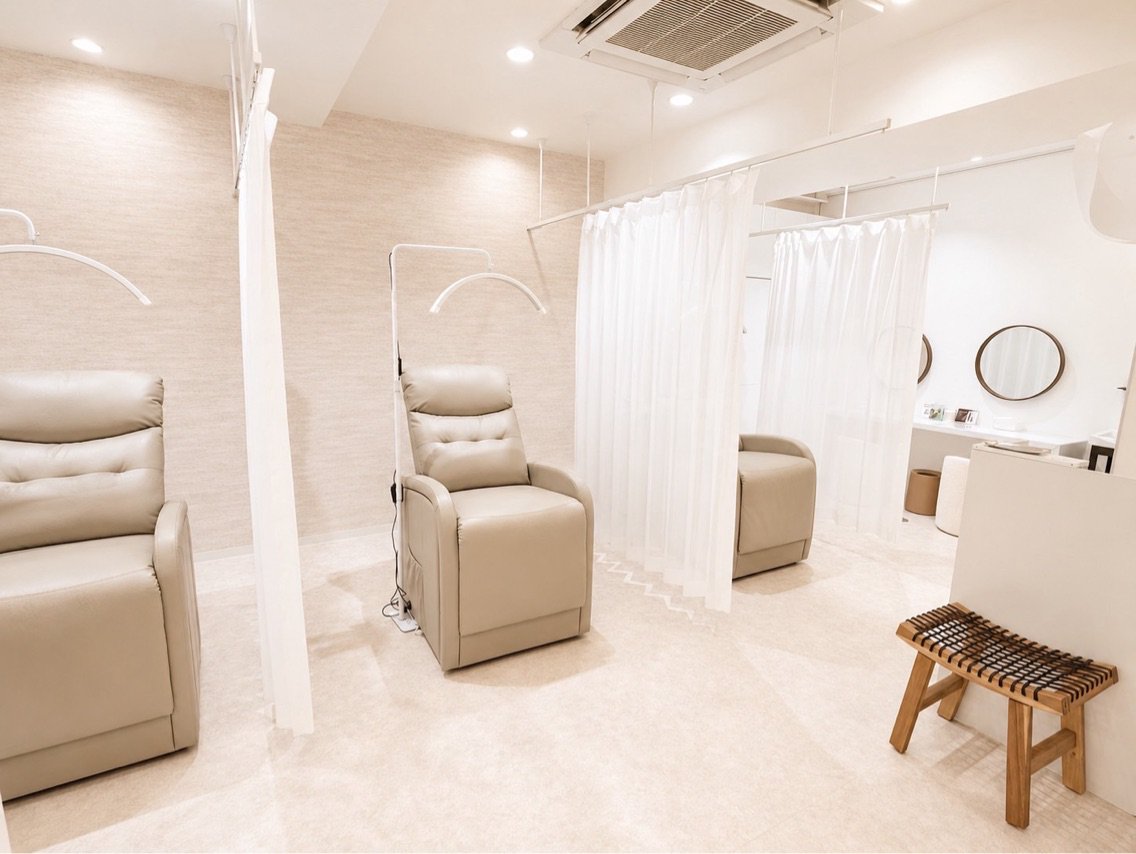 eyelash aimy 名駅店の内観・外観2