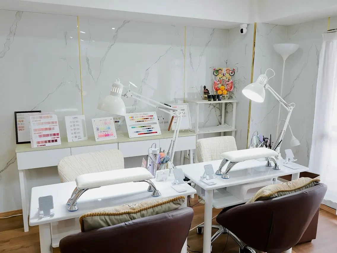 Atelier 8nailsalon神戸新開地の内観・外観1