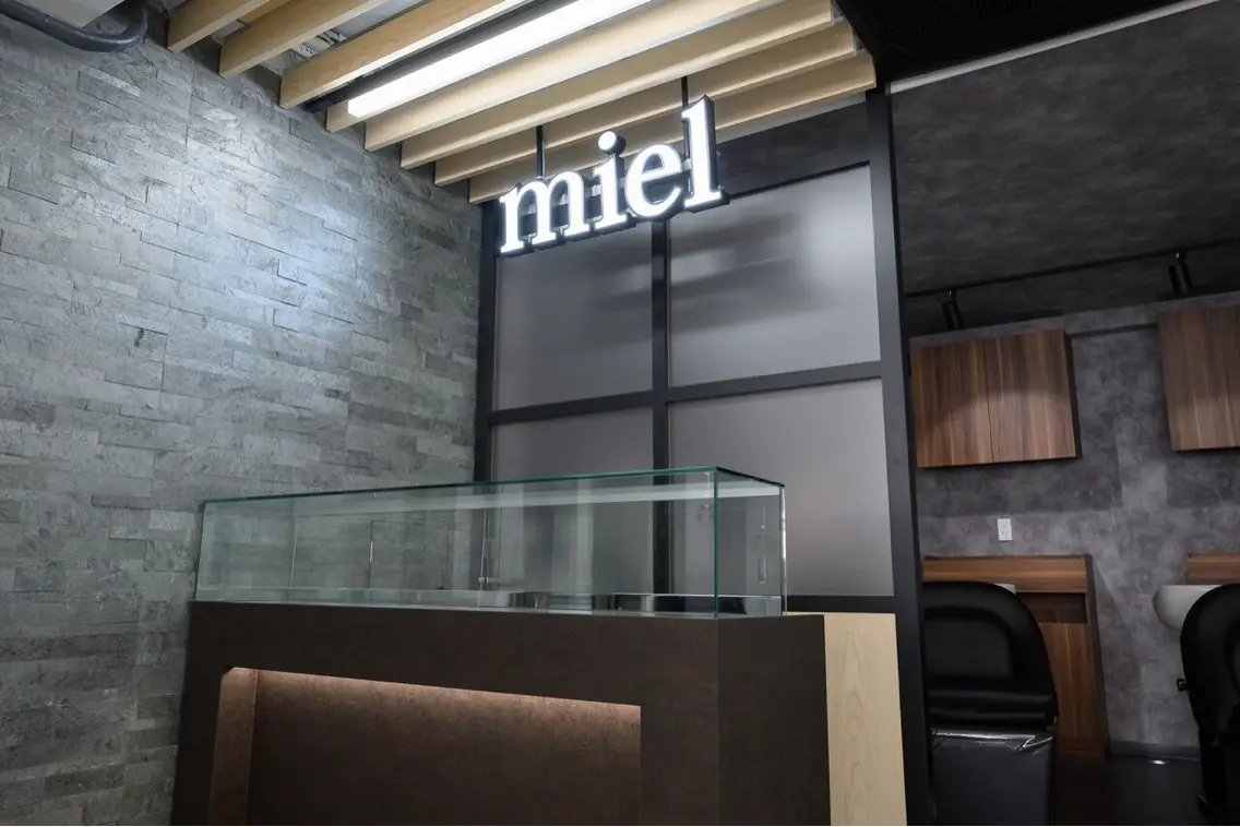 miel  hairの内観・外観1