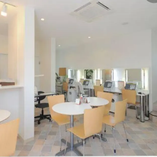 naris beauty stationDeI'm茨木の内観・外観1