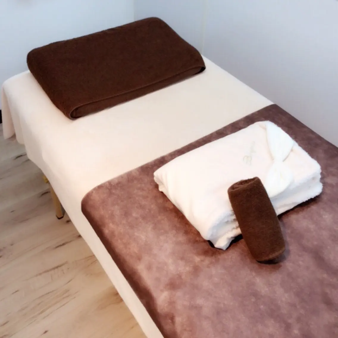 トータルビューティーサロン LilyRoseの内観・外観1