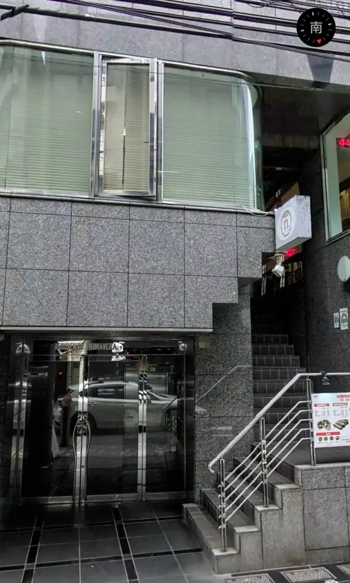 I_p4ceの内観・外観2