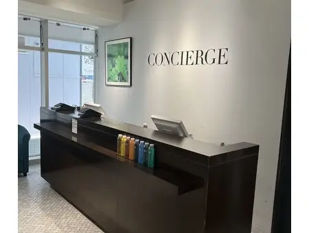 EARTH星ヶ丘店の内観・外観1