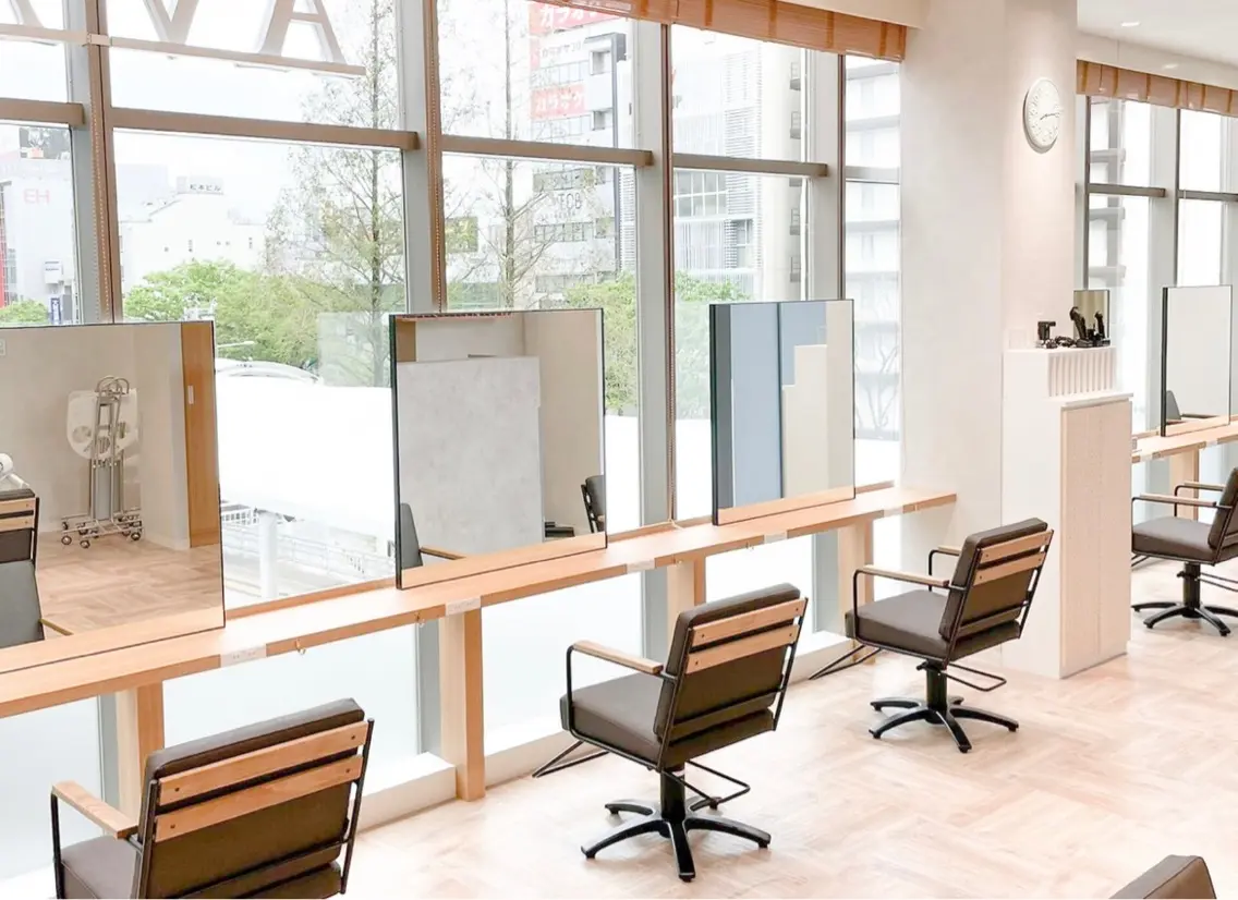 AVANCE堺東店の内観・外観2