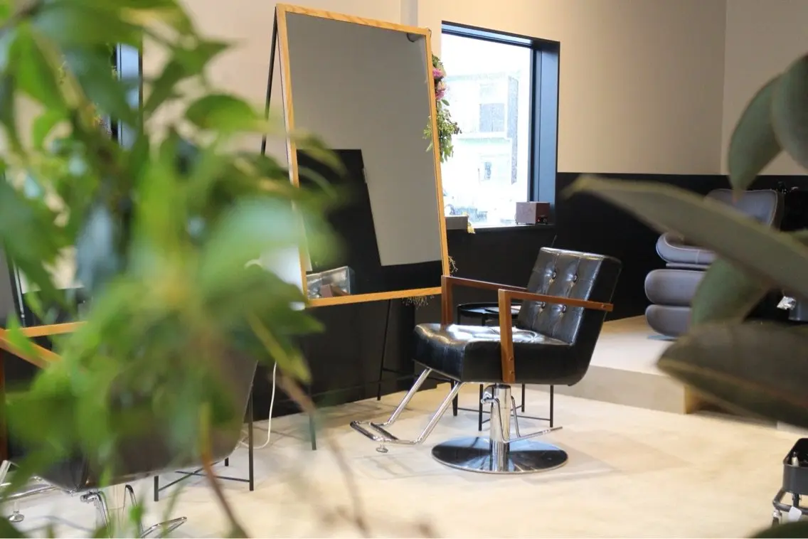 hair salon TOKUNAGAの内観・外観3
