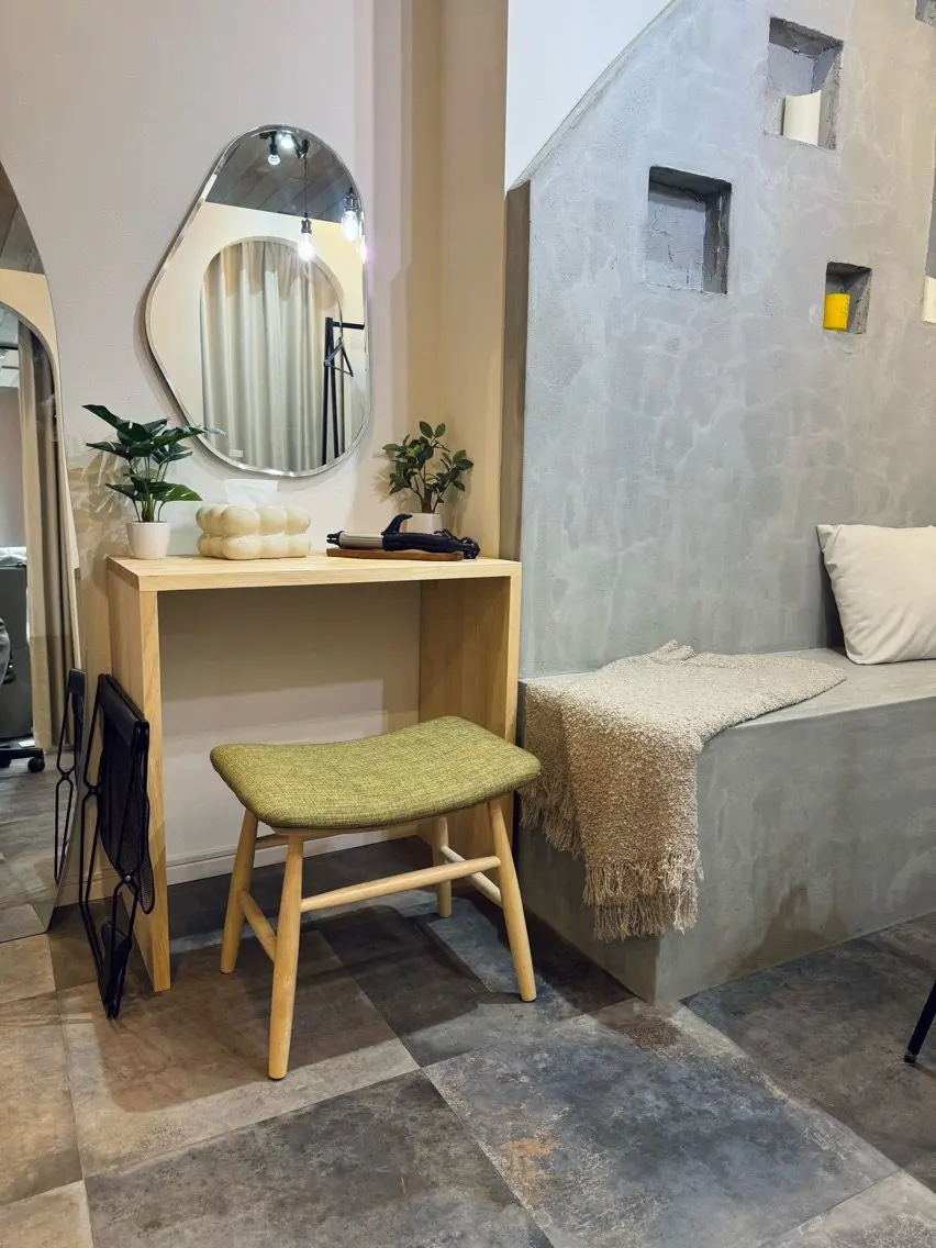 satoril　nail room 京橋店の内観・外観2