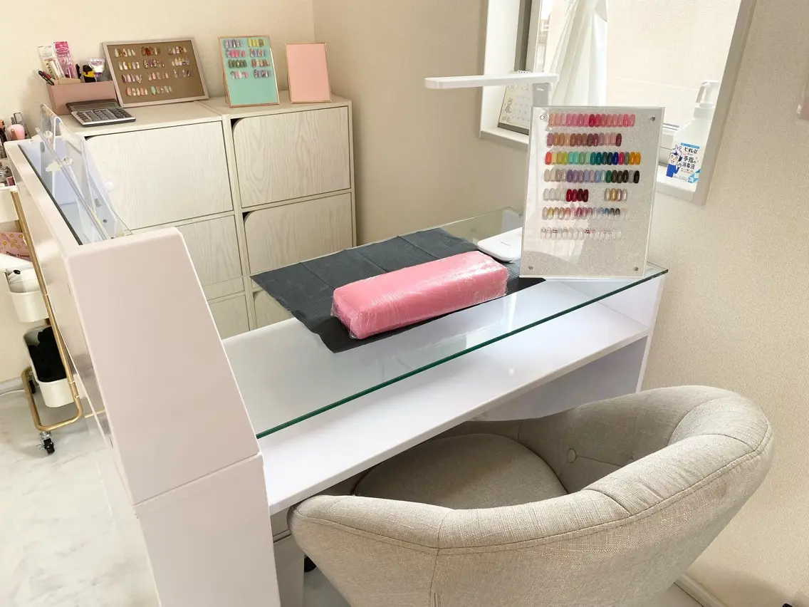 nail salon  Mimilyの内観・外観1