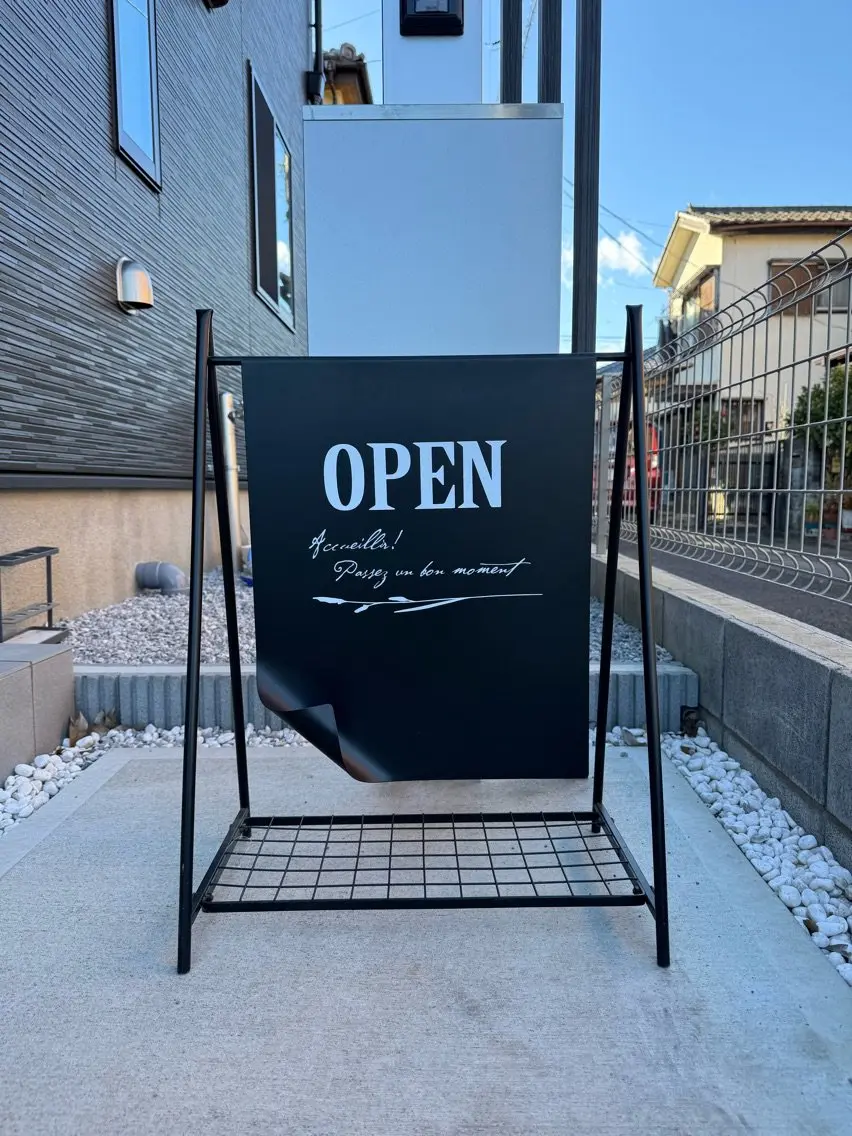 Nailsalon Lightsの内観・外観1