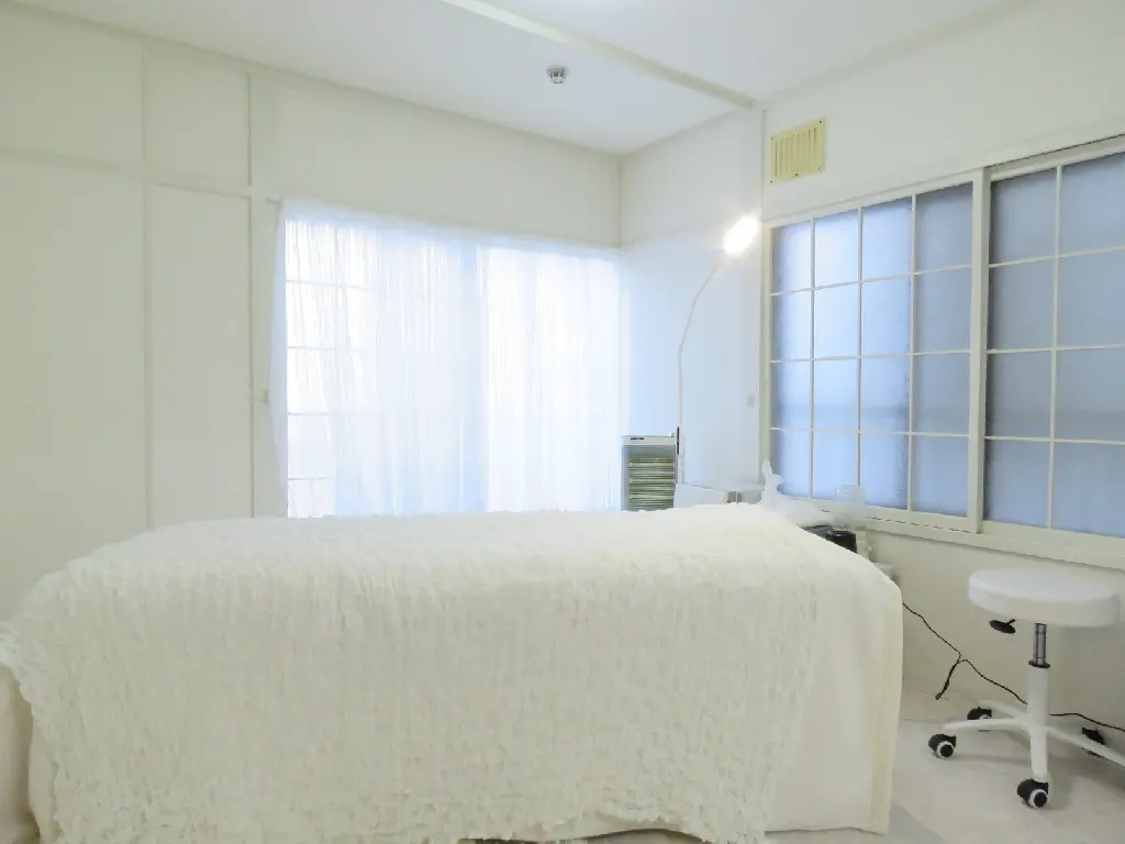 Eyeherbskinの内観・外観2