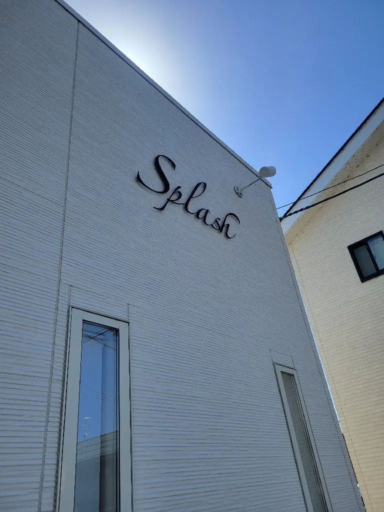 Splashの内観・外観1