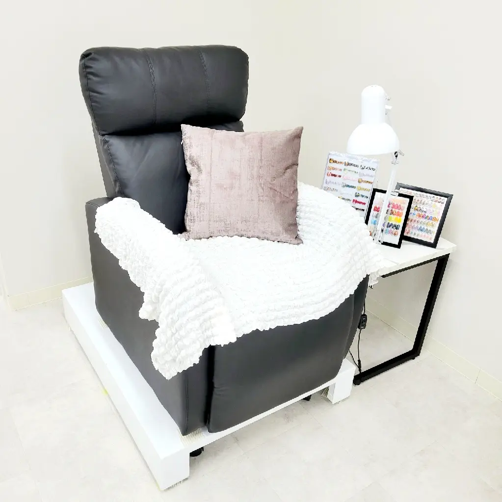 nail salon suZの内観・外観2