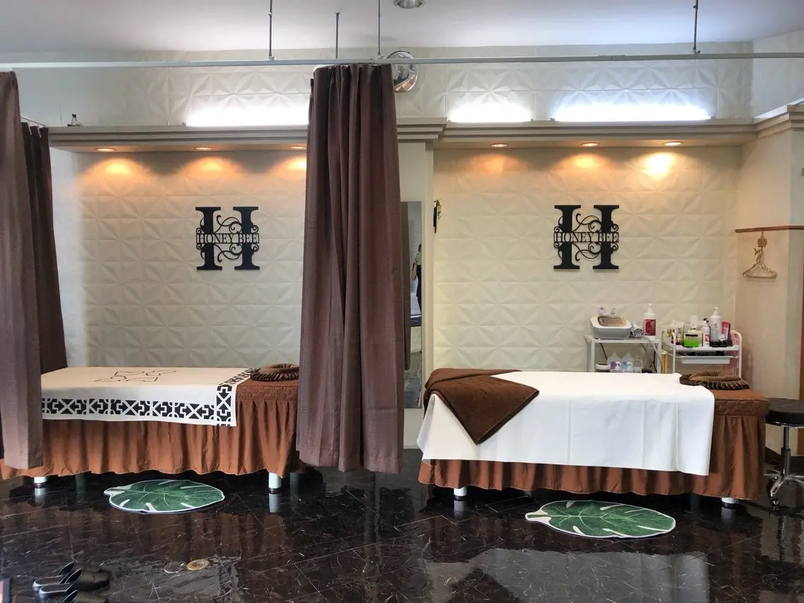 HONEY BEEの内観・外観3