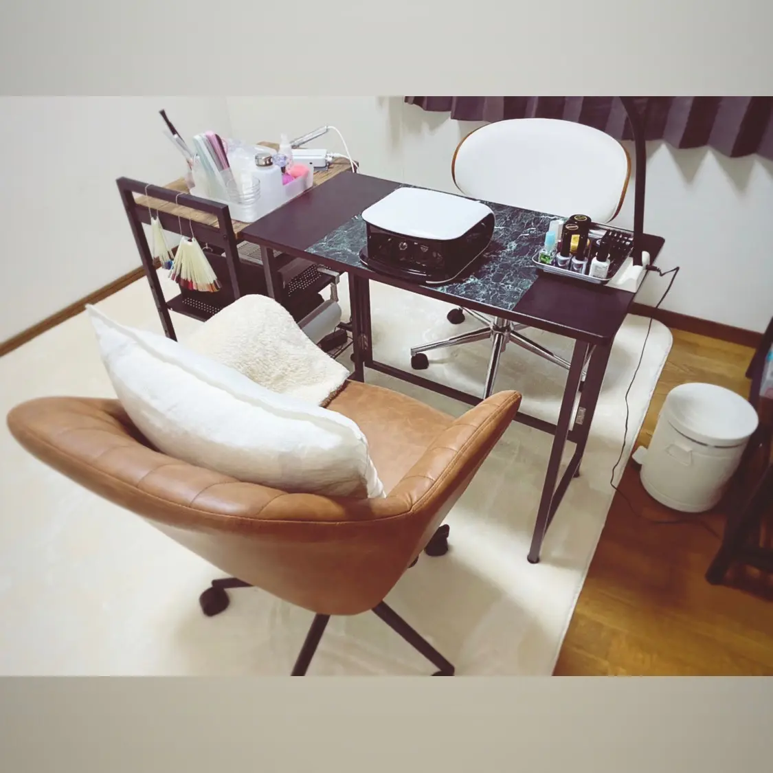 O'z nailの内観・外観1