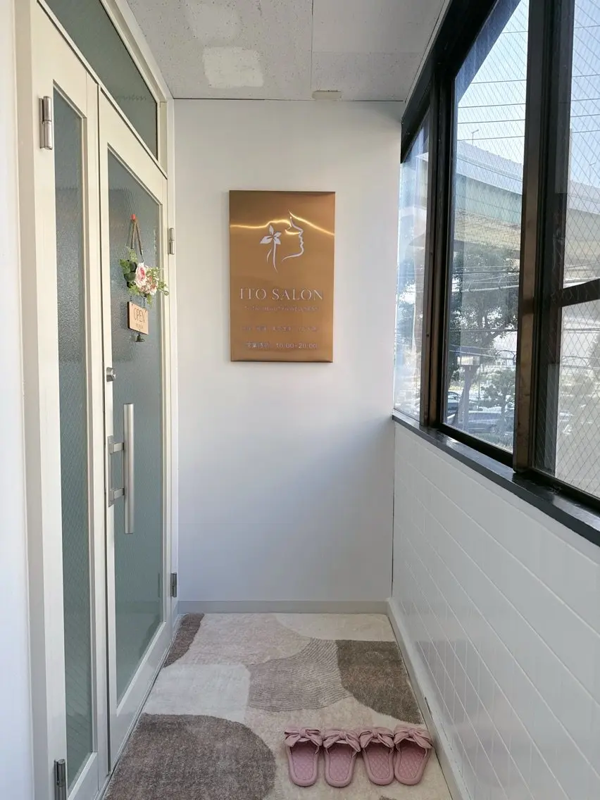 ITO SALONの内観・外観1