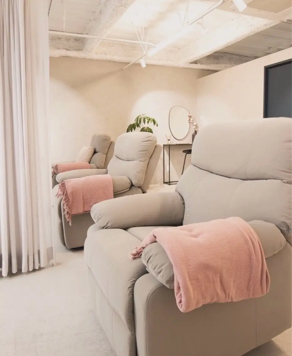 DOVE eyelash nail salonの内観・外観1