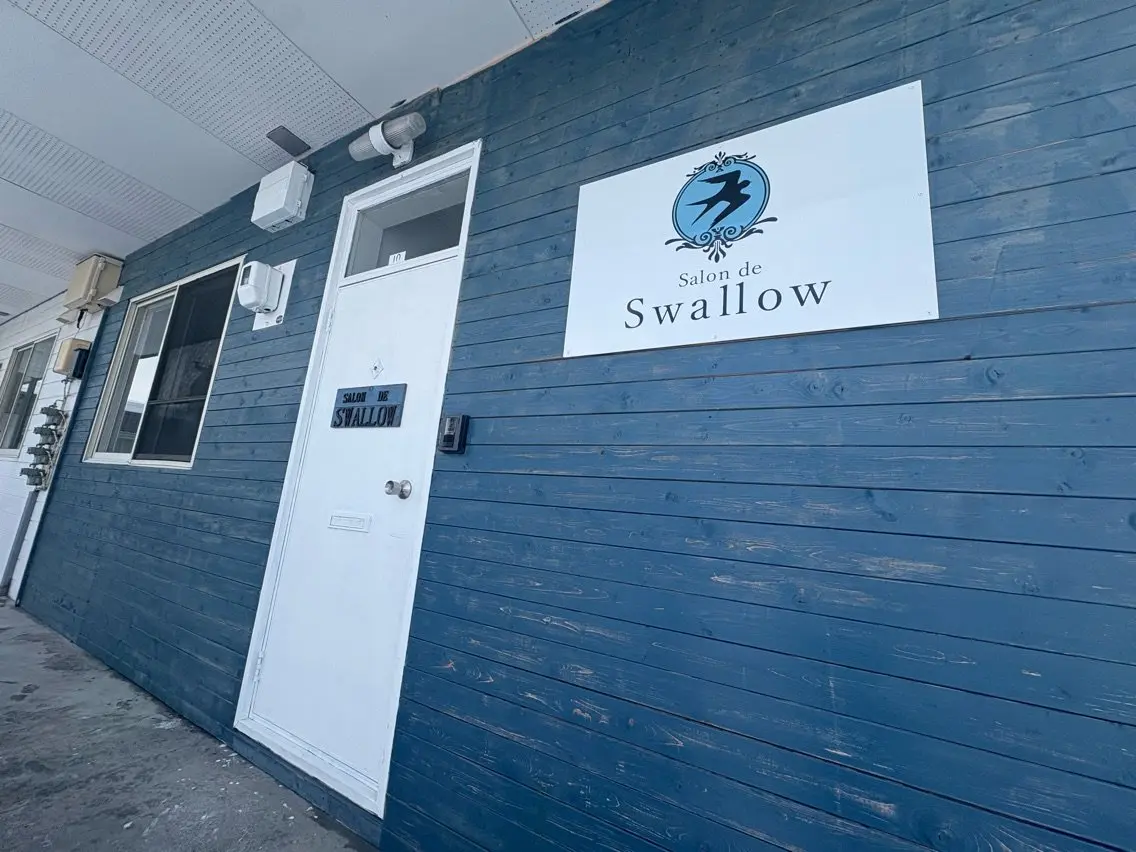 Salon de Swallowの内観・外観1
