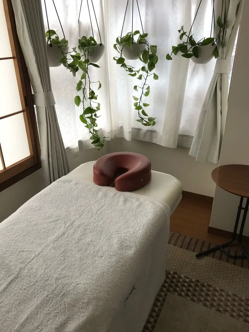 プチサロン　ひまわりの内観・外観1