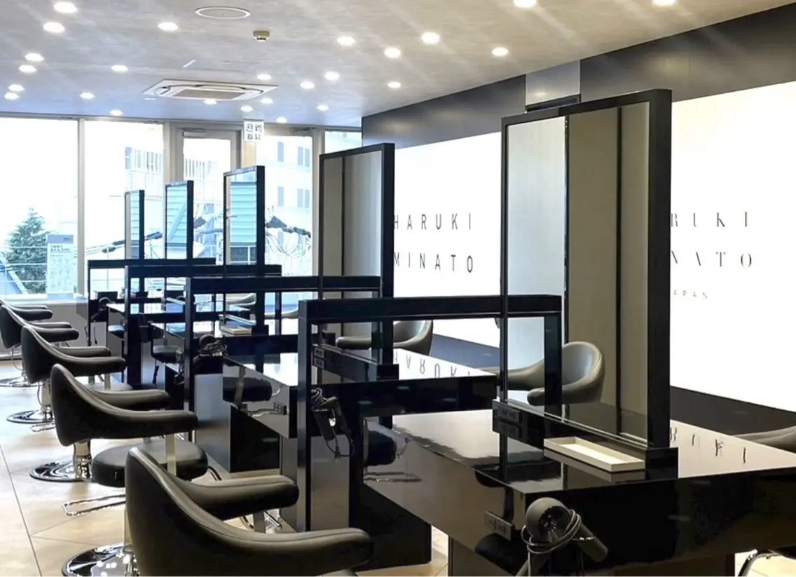 HARUKIMINATO JAPAN 大阪店の内観・外観2
