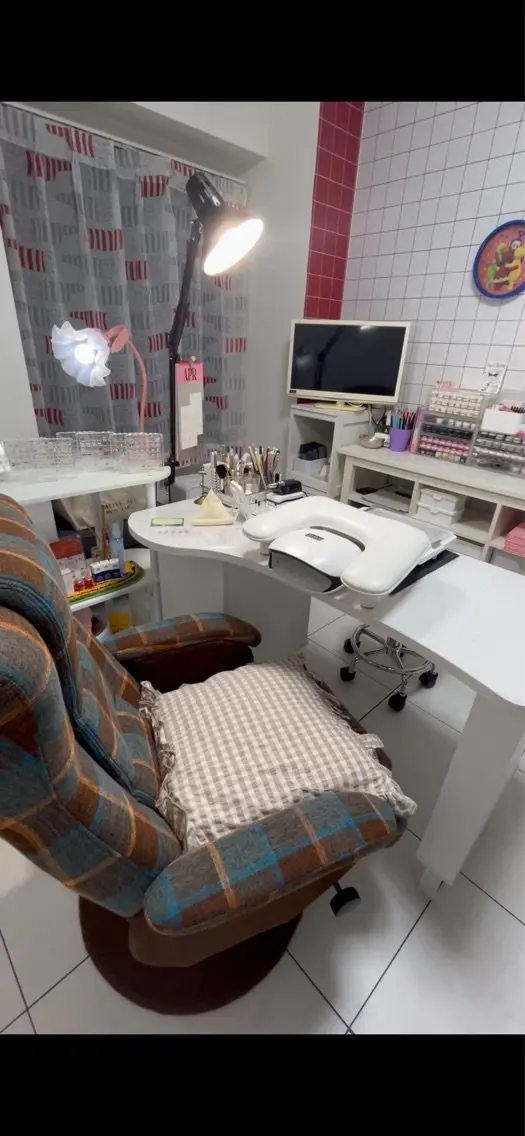 Home Nail salon Hanakoの内観・外観1