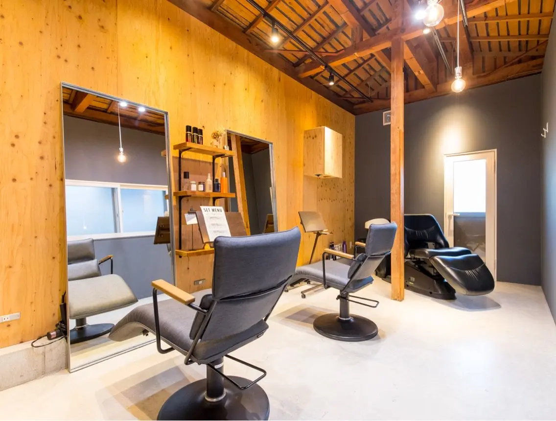 hair salon aru.の内観・外観2