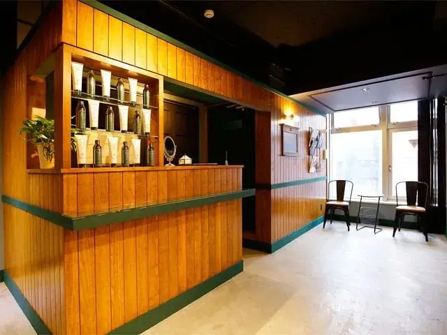 Hair Design Collet Neo池袋の内観・外観3