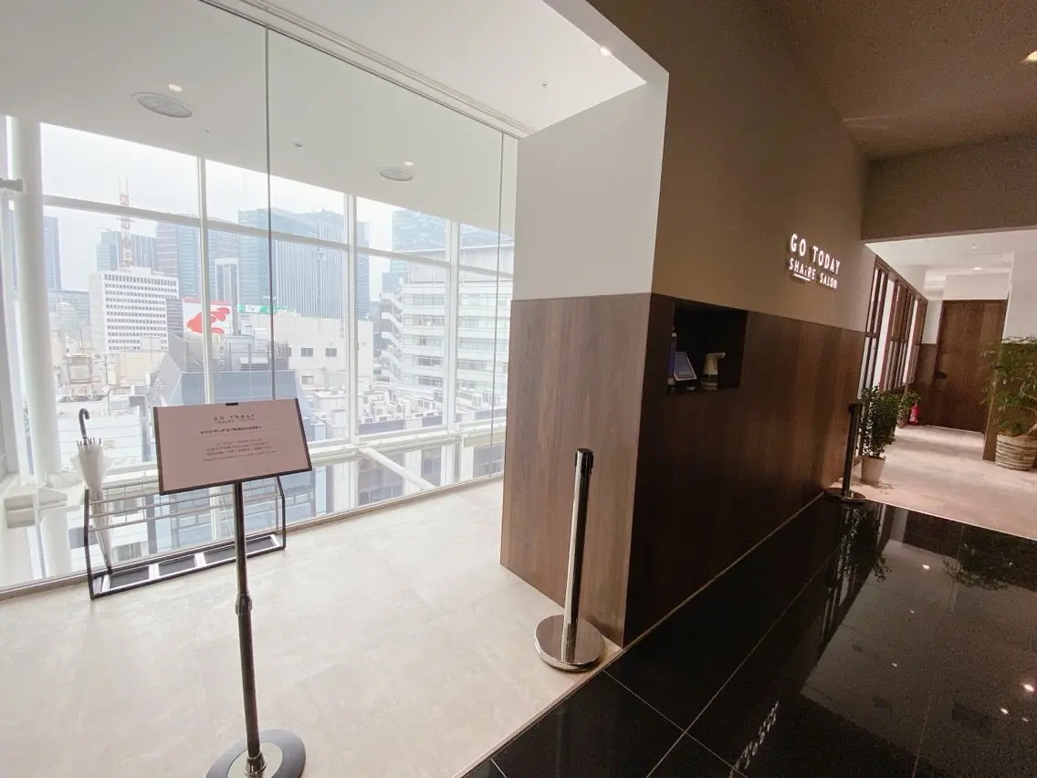 GO TODAY SHAiRE SALON 銀座Pace店の内観・外観1