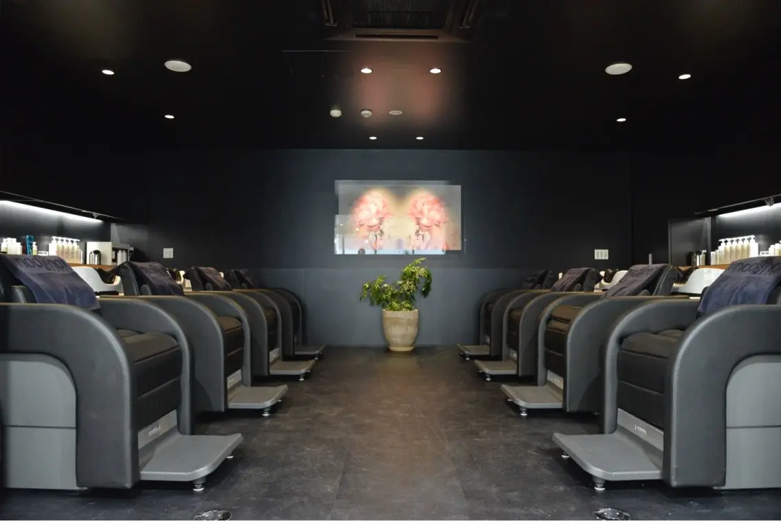 mod's hair 新宿サウス店の内観・外観2
