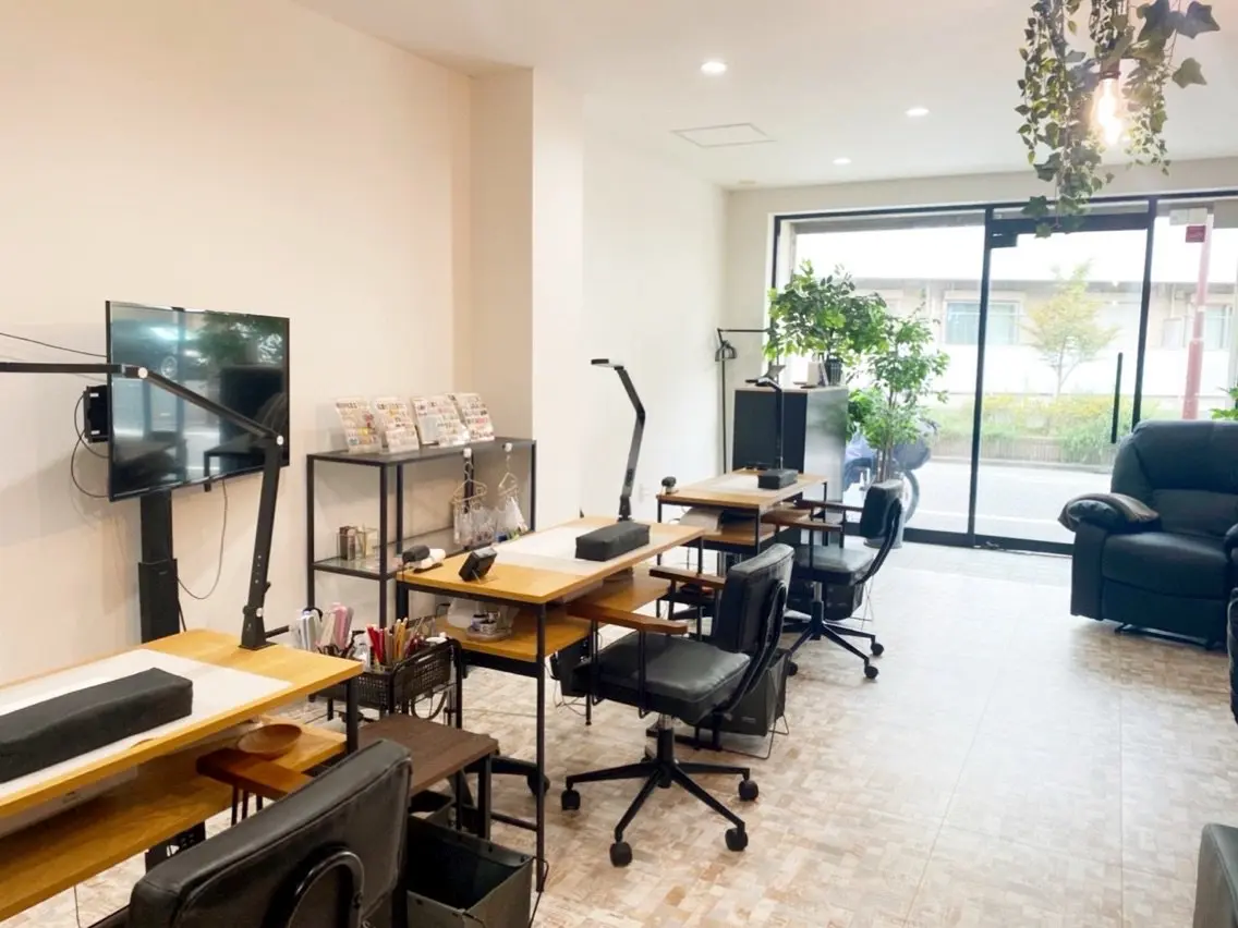 Rairia nail&eyelash 小岩店の内観・外観1