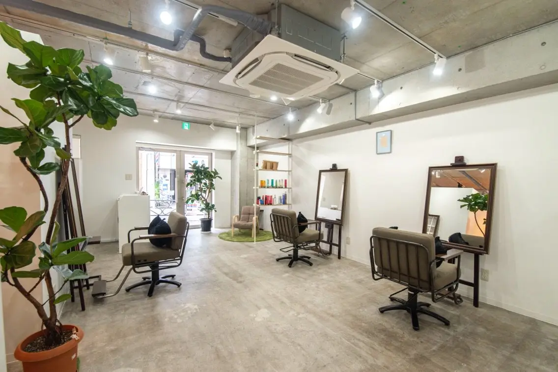 hair salon BOKuの内観・外観2