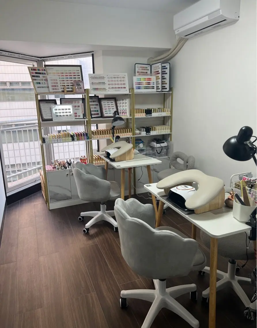 So nailの内観・外観2