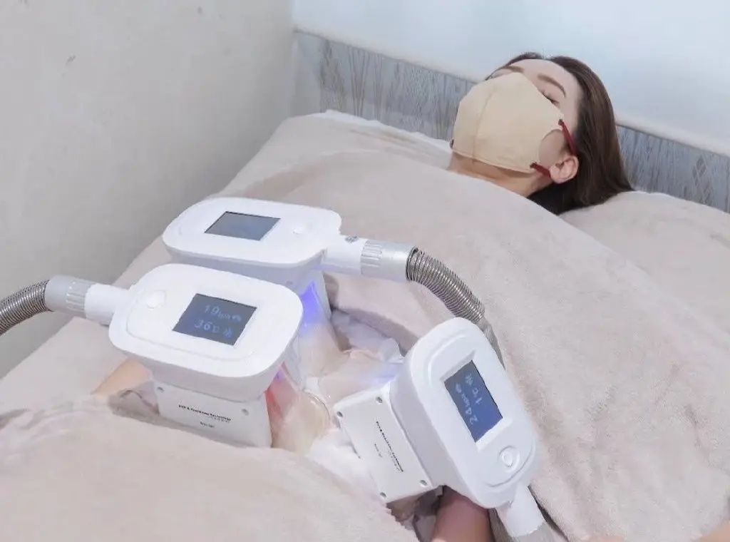 BISIN MEDICAL SALONの内観・外観2