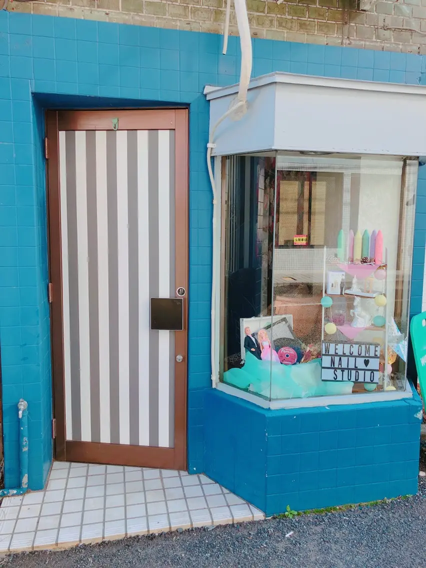 naiL pom.Mの内観・外観1