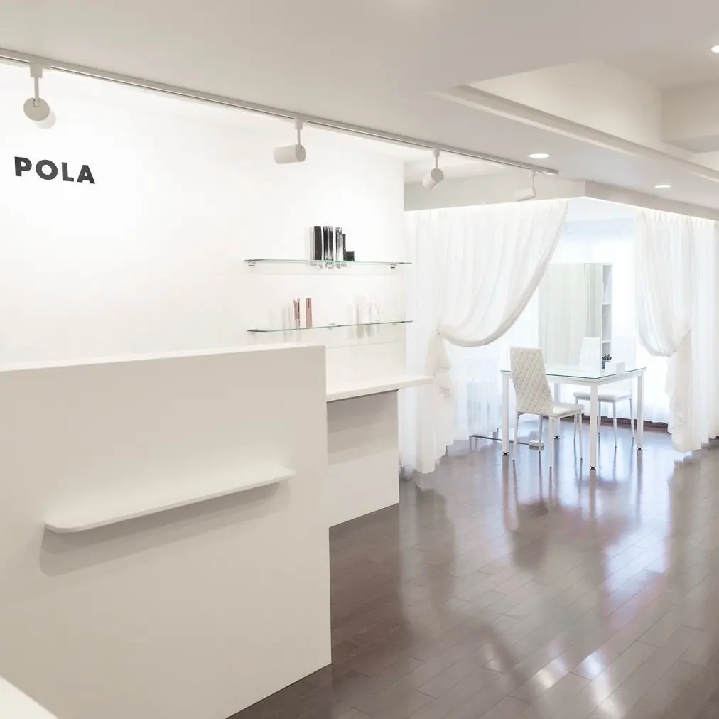 POLA 札幌中央店の内観・外観1