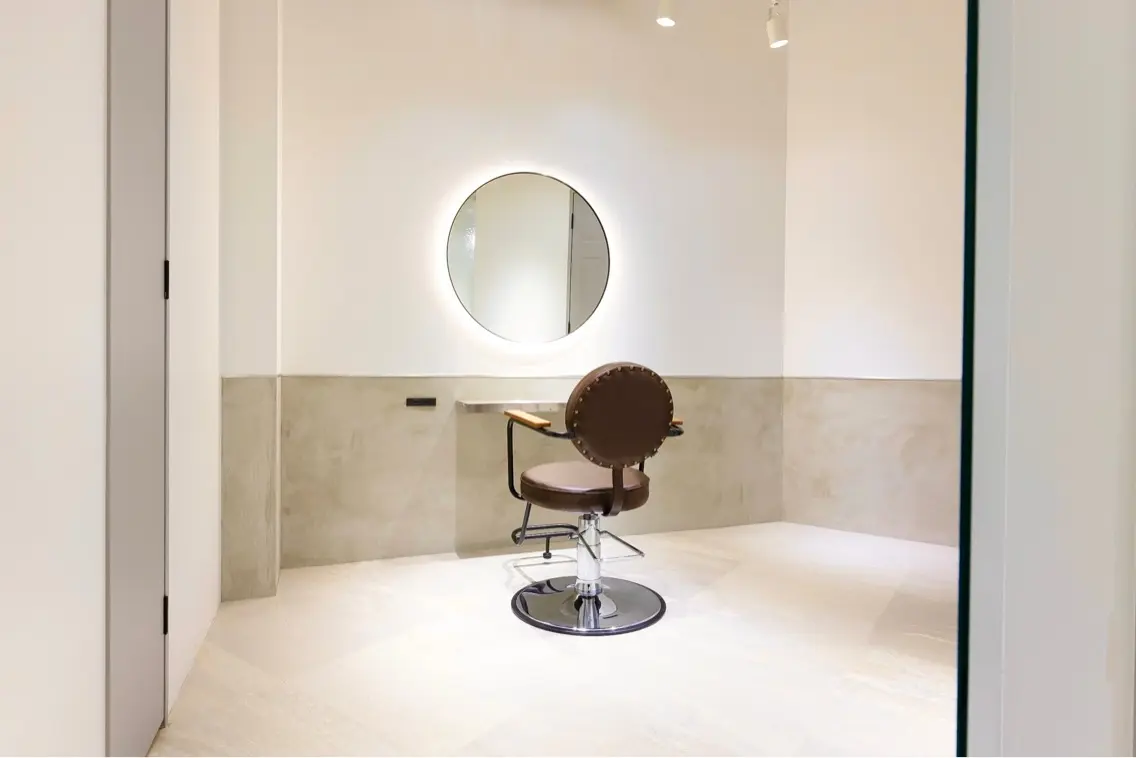 eN°   by youres hair 飯田橋店の内観・外観2