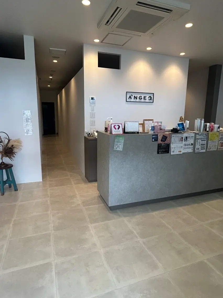 eyebrowsalon LUMIEUの内観・外観3