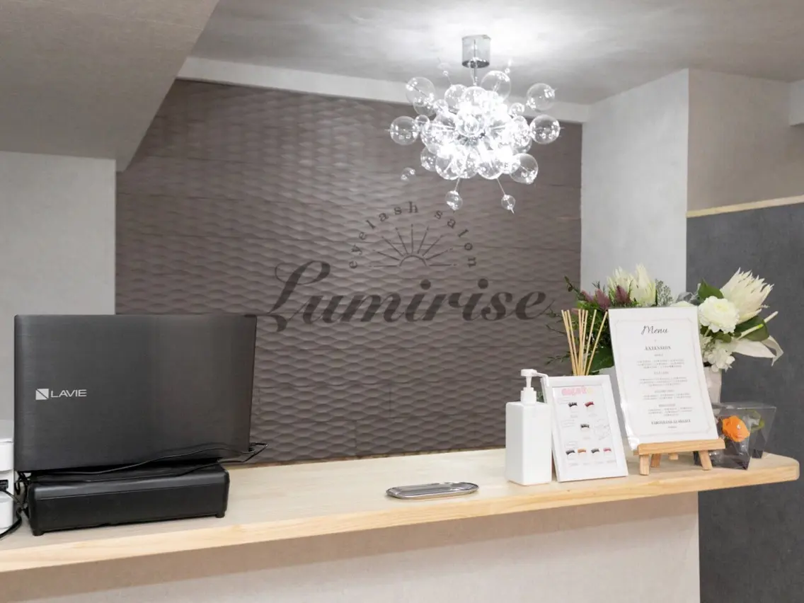 eyelashsalon Lumiriseの内観・外観2