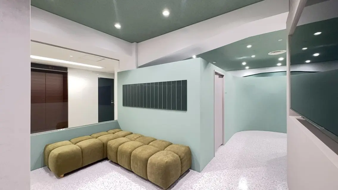 GO TODAY SHAiRE SALON　横浜Solace店の内観・外観2