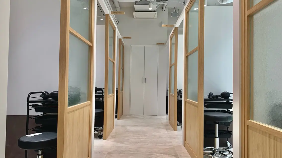 GO TODAY SHAIRE SALON 新宿店の内観・外観2