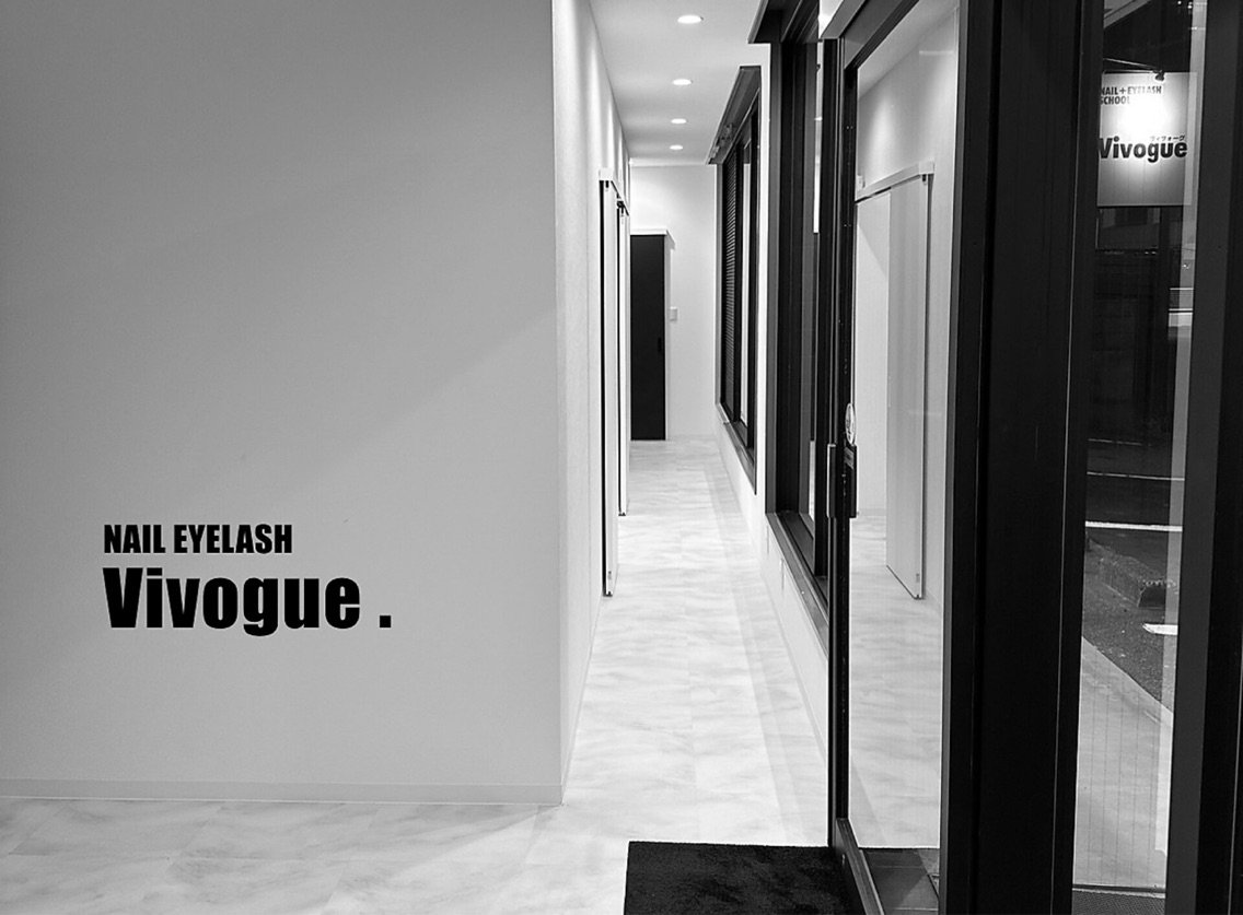 Nail eyelash Vivogue 上石田店の内観・外観2