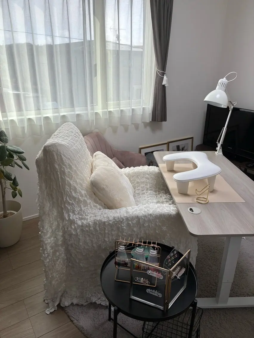 privatenailsaron  Léporeの内観・外観1