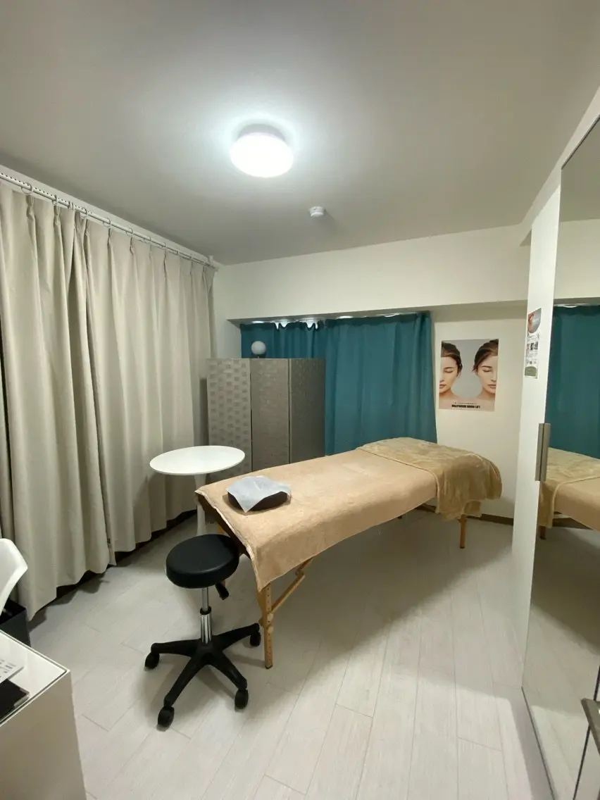 Eyebrow salon RASHIKUの内観・外観3