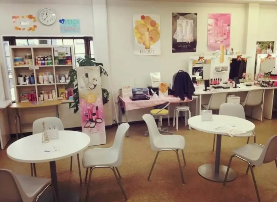 skinLaboの内観・外観2
