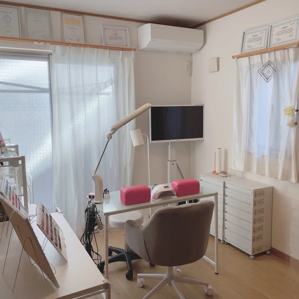 ネイルサロンpinkyの内観・外観2