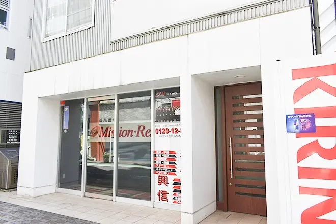 Salon Freyjaの内観・外観1