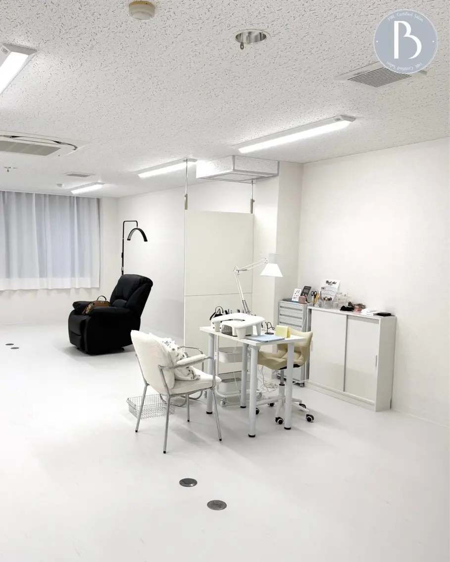Noeme nail&eyebrowの内観・外観1