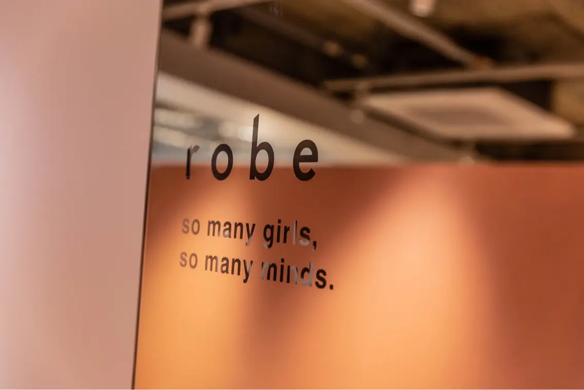 robeの内観・外観1