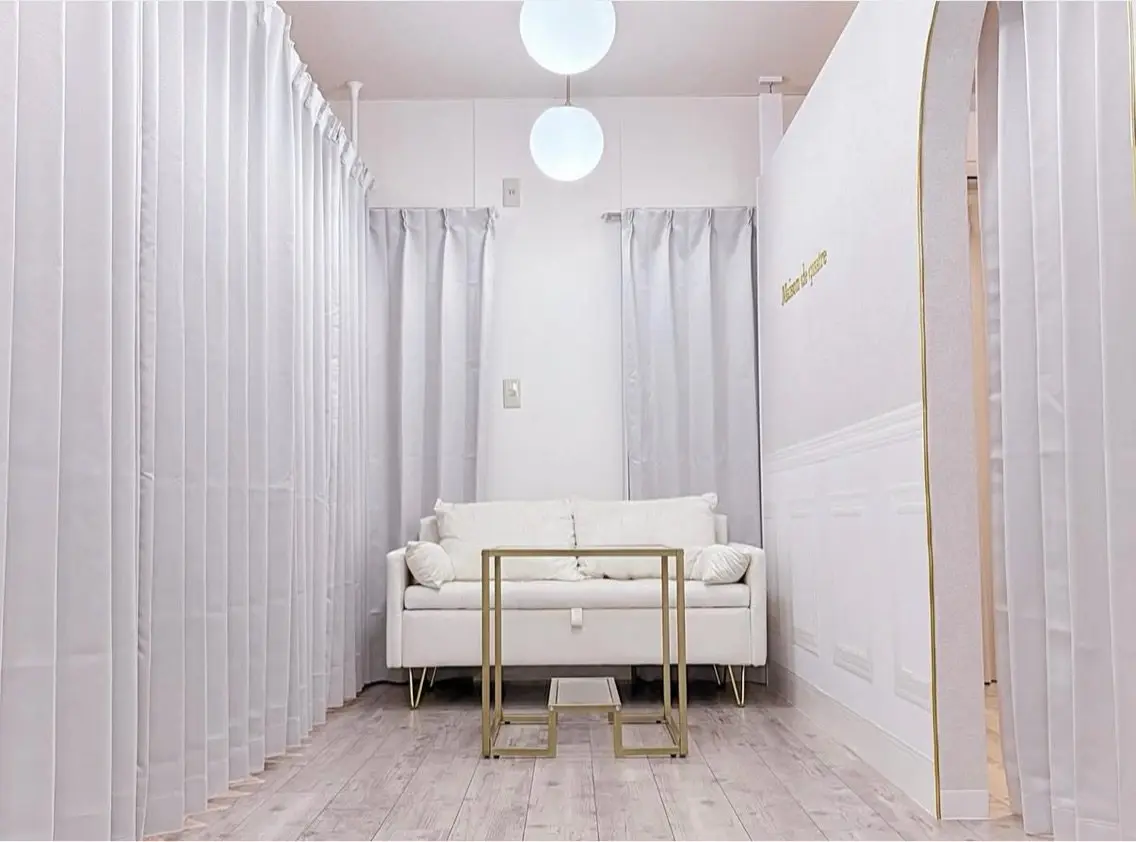 Maison de quatre上尾店の内観・外観2